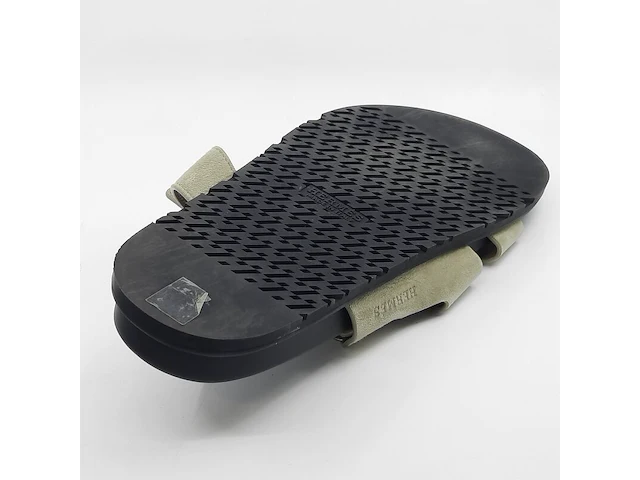 Paar sandalen - afbeelding 3 van  11