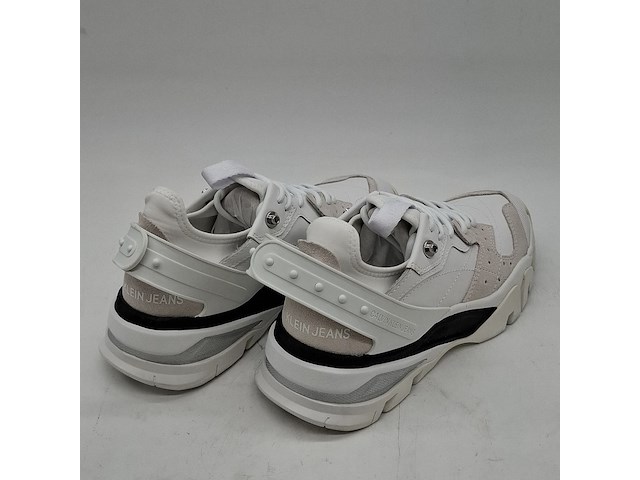 Paar schoenen, calvin klein - afbeelding 7 van  9