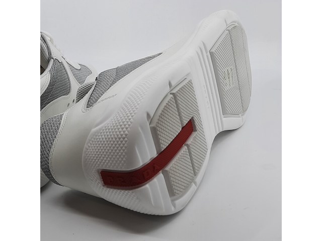 Paar schoenen, maat 10, prada - afbeelding 3 van  12