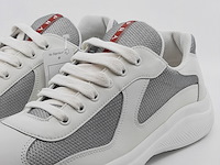 Paar schoenen, maat 10, prada - afbeelding 6 van  12