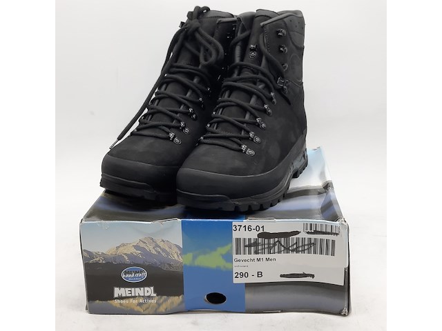 Paar schoenen, maat 290b, meindl, 3716-01 - afbeelding 1 van  9