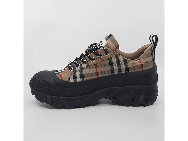 Paar schoenen, maat 36 1/2, burberry - afbeelding 7 van  11