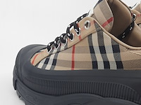 Paar schoenen, maat 36 1/2, burberry - afbeelding 9 van  11