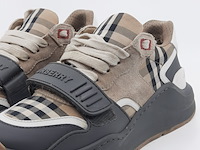 Paar schoenen, maat 36, burberry - afbeelding 6 van  12