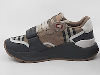 Paar schoenen, maat 36, burberry - afbeelding 9 van  12