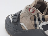 Paar schoenen, maat 36, burberry - afbeelding 11 van  12