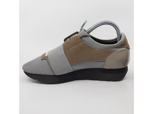 Paar schoenen, maat 37, balenciaga - afbeelding 5 van  10