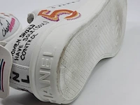 Paar schoenen, maat 37, chanel x pharrell, l c34877 - afbeelding 2 van  10