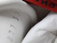 Paar schoenen, maat 37, chanel x pharrell, l c34877 - afbeelding 9 van  10
