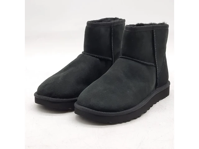 Paar schoenen, maat 37, ugg, 1016222 - afbeelding 1 van  8