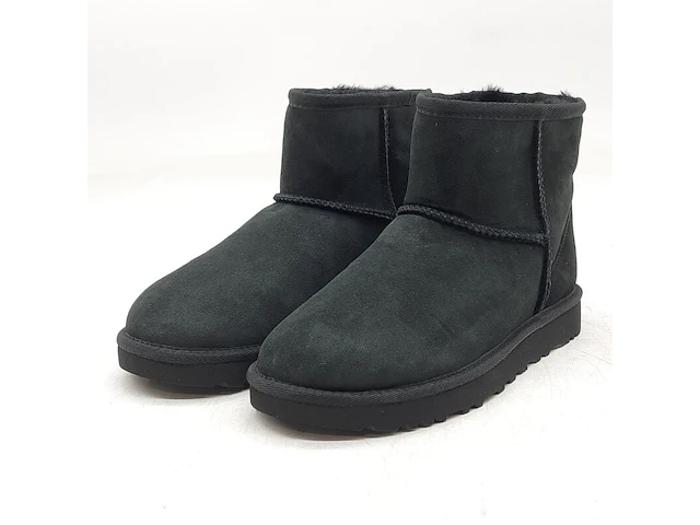 Paar schoenen, maat 37, ugg, 1016222 - afbeelding 1 van  8