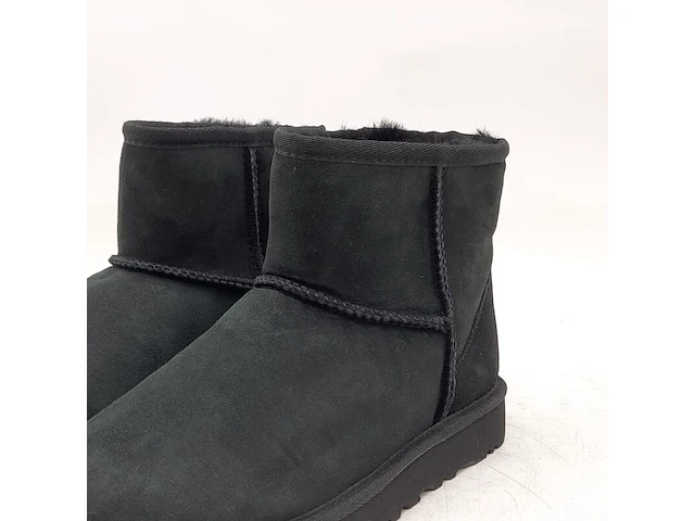 Paar schoenen, maat 37, ugg, 1016222 - afbeelding 3 van  8