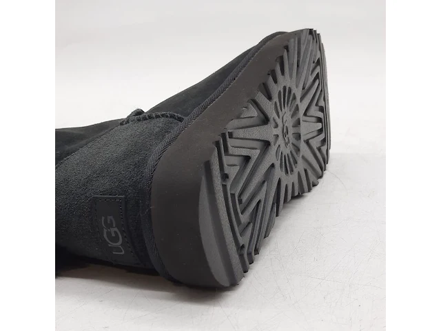 Paar schoenen, maat 37, ugg, 1016501 - afbeelding 8 van  8