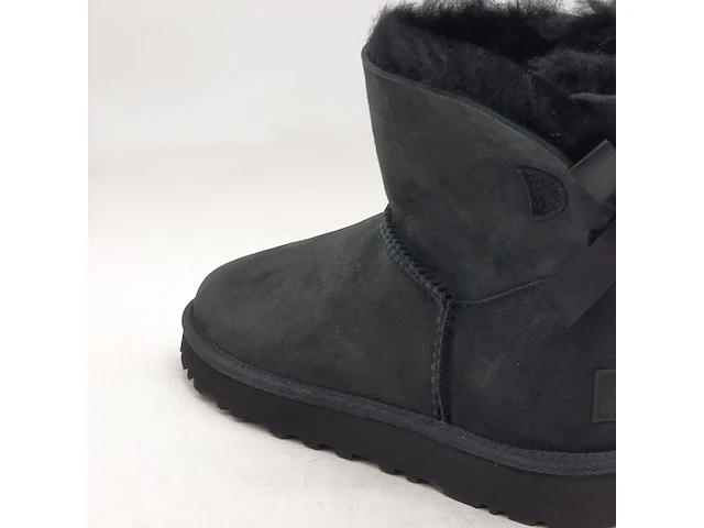 Paar schoenen, maat 37, ugg, 1016501 - afbeelding 6 van  8