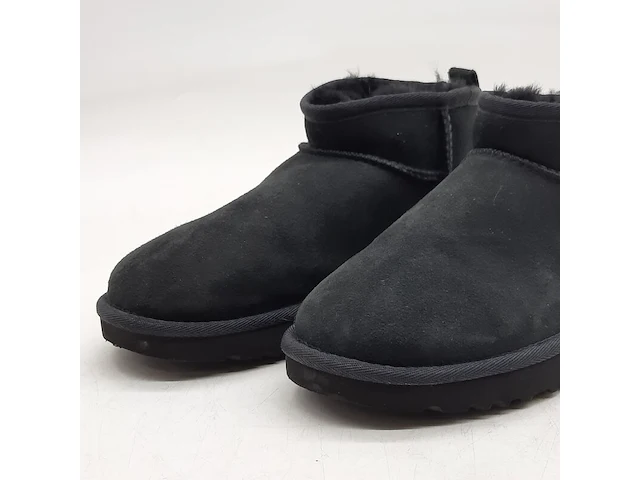 Paar schoenen, maat 37, ugg, 1116109 - afbeelding 2 van  9