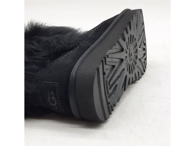 Paar schoenen, maat 37, ugg, 1173832 - afbeelding 8 van  8