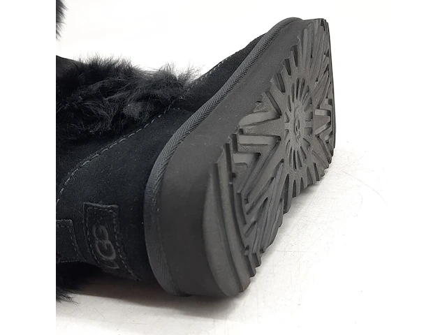 Paar schoenen, maat 37, ugg, 1173832 - afbeelding 7 van  7