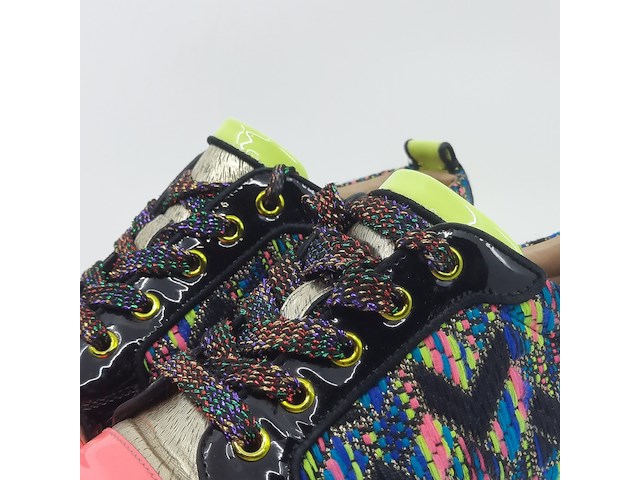 Paar schoenen, maat 37,5, christian louboutin - afbeelding 5 van  10