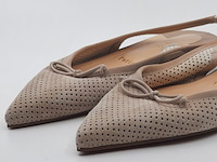 Paar schoenen, maat 38, christian louboutin - afbeelding 7 van  14