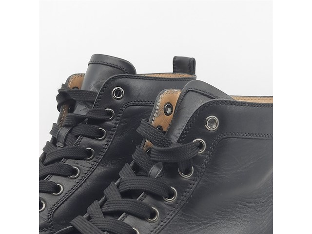 Paar schoenen, maat 38, louboutin - afbeelding 6 van  11