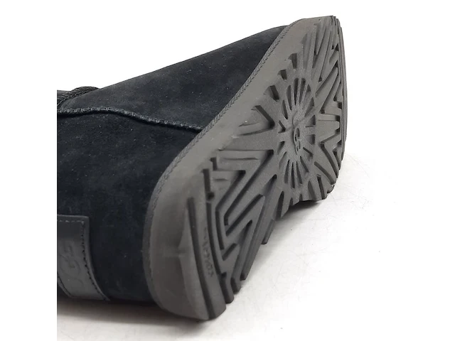 Paar schoenen, maat 38, ugg, 1104609 - afbeelding 8 van  8