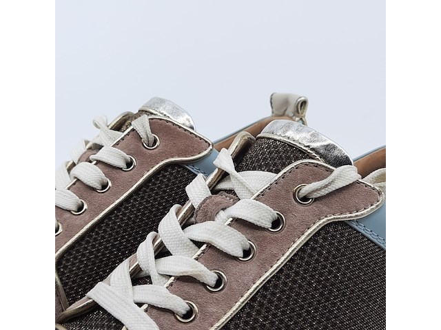 Paar schoenen, maat 39 1/2, louboutin - afbeelding 7 van  12