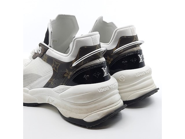 Paar schoenen, maat 39 1/2, louis vuitton, vl 0292 - afbeelding 10 van  13