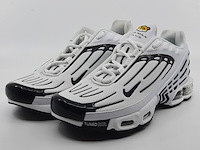Paar schoenen, maat 39, nike, fn3845-100 - afbeelding 1 van  10