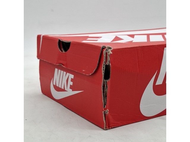 Paar schoenen, maat 40 1/2, nike, air max cj0609-300 - afbeelding 12 van  12