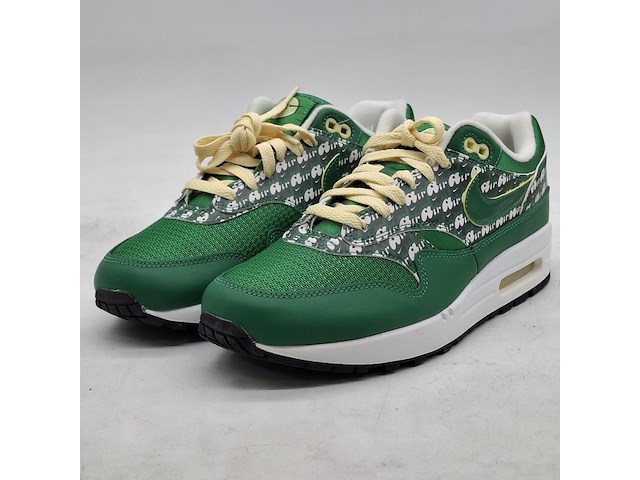 Paar schoenen, maat 40 1/2, nike, air max cj0609-300 - afbeelding 1 van  12