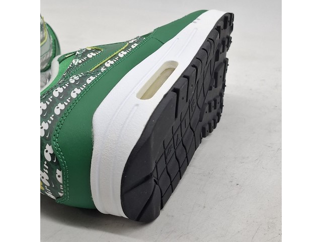 Paar schoenen, maat 40 1/2, nike, air max cj0609-300 - afbeelding 10 van  11