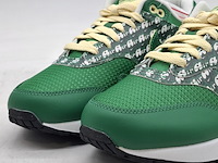 Paar schoenen, maat 40 1/2, nike, air max cj0609-300 - afbeelding 2 van  11