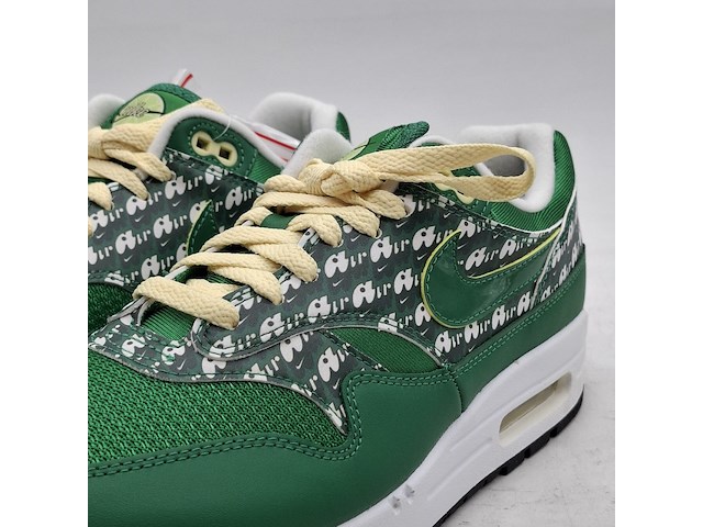 Paar schoenen, maat 40 1/2, nike, air max cj0609-300 - afbeelding 3 van  11