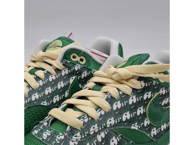 Paar schoenen, maat 40 1/2, nike, air max cj0609-300 - afbeelding 4 van  11