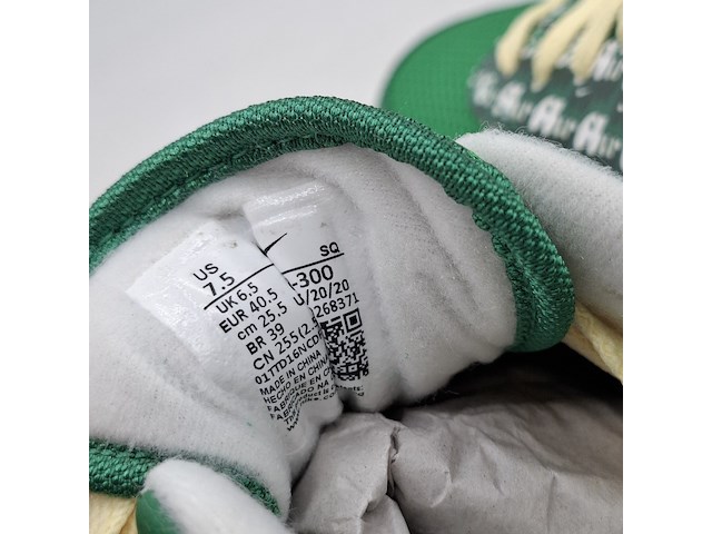 Paar schoenen, maat 40 1/2, nike, air max cj0609-300 - afbeelding 8 van  11