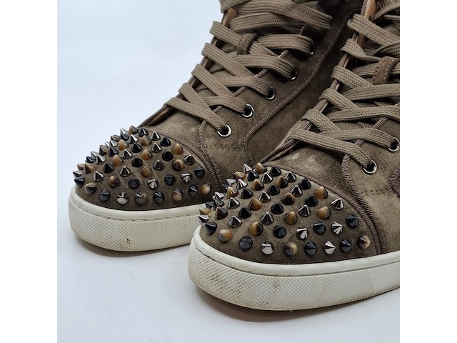 Paar schoenen, maat 40, louboutin - afbeelding 4 van  11