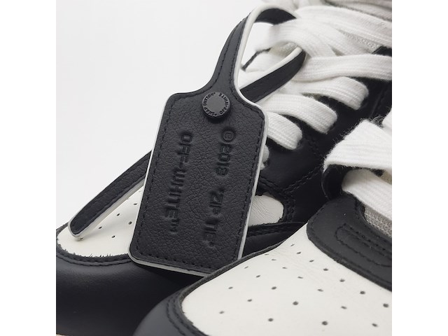 Paar schoenen, maat 40, off-white - afbeelding 9 van  13