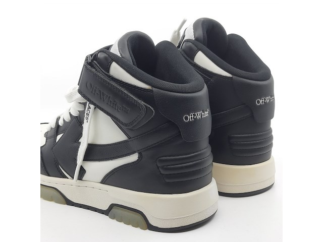 Paar schoenen, maat 40, off-white - afbeelding 11 van  13