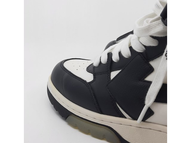 Paar schoenen, maat 40, off-white - afbeelding 12 van  13