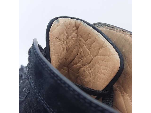 Paar schoenen, maat 41 1/2, louboutin - afbeelding 10 van  11