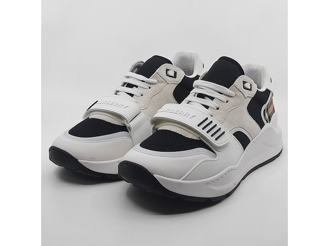 Paar schoenen, maat 41, burberry - afbeelding 1 van  12