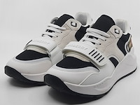 Paar schoenen, maat 41, burberry - afbeelding 1 van  12