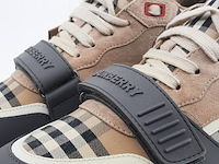 Paar schoenen, maat 42, burberry, mf - afbeelding 10 van  14