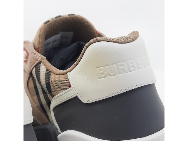 Paar schoenen, maat 42, burberry, mf - afbeelding 14 van  14