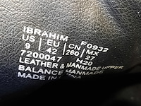 Paar schoenen, maat 42, calvin klein - afbeelding 8 van  9