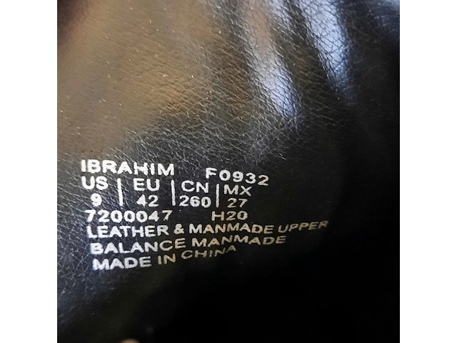 Paar schoenen, maat 42, calvin klein - afbeelding 8 van  9
