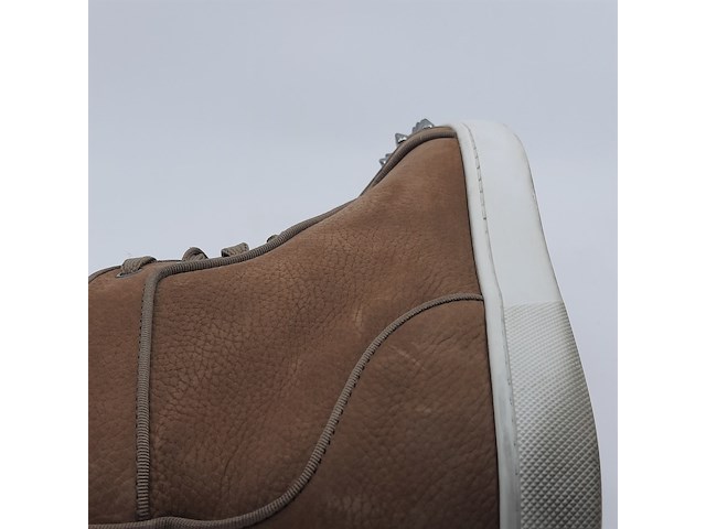 Paar schoenen, maat 42, louboutin - afbeelding 3 van  12