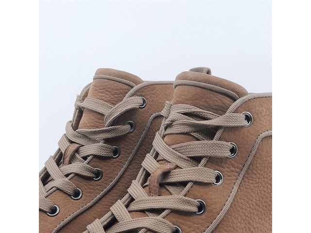 Paar schoenen, maat 42, louboutin - afbeelding 7 van  12