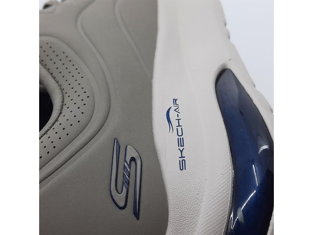 Paar schoenen, maat 42, skechers - afbeelding 2 van  10