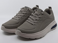 Paar schoenen, maat 42, skechers - afbeelding 1 van  10